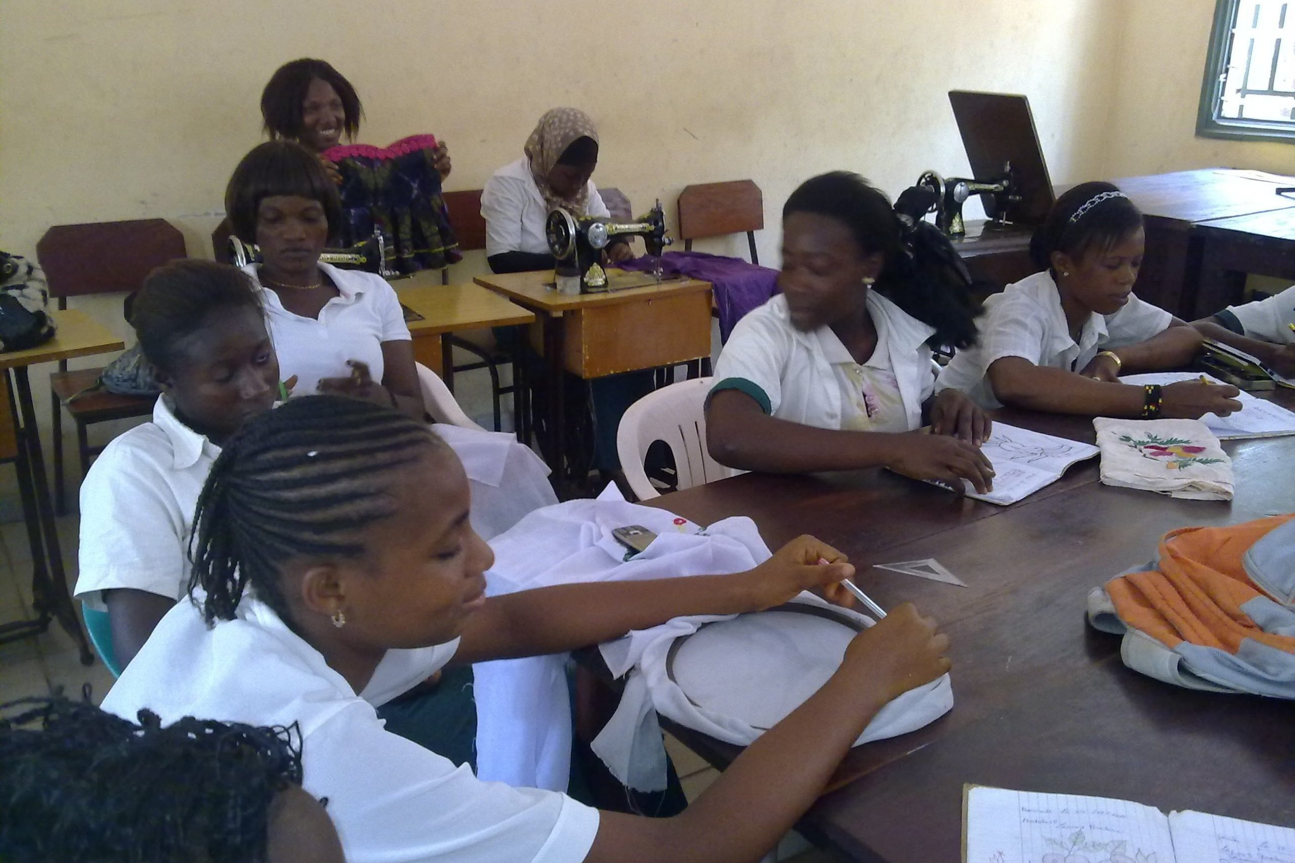 Proyecto de formación e inserción laboral de las mujeres en Guinea Conakry.